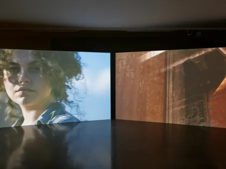 Ausstellungsansicht "Constanze Ruhm. Come una pupilla al Variare della luce" im Belvedere 21