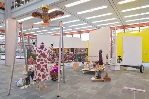 Ausstellungsansicht "Über das Neue Wiener Szenen und darüber hinaus"