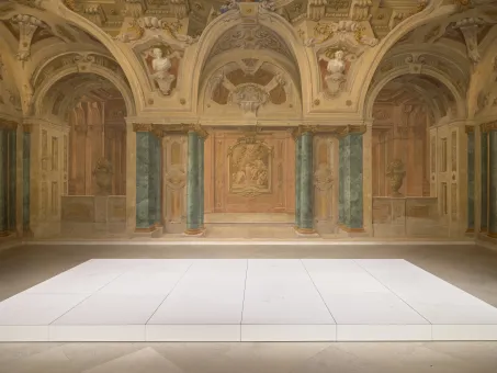Ausstellungsansicht "CARLONE CONTEMPORARY: Michail Michailov. Dust to Dust"