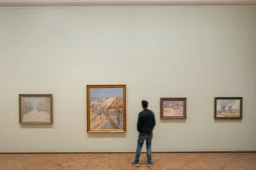 Ausstellungsansicht im Unteren Belvedere von Die Welt in Farben. Slowenische Malerei 1848−1918