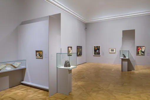 Ausstellungsansicht "Radikal! Künstlerinnen* und Moderne 1910–1950", Unteres Belvedere