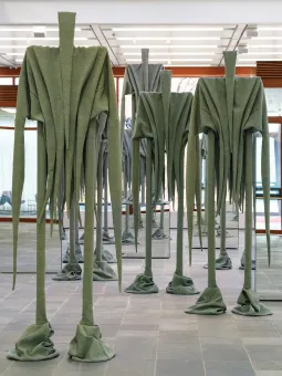 Ausstellungsansicht "Sandra Mujinga. Skin to Skin", Belvedere 21