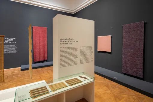 Ausstellungsansicht "Anni Albers. Constructing Textiles", Unteres Belvedere