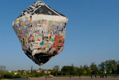 Tomás Saraceno