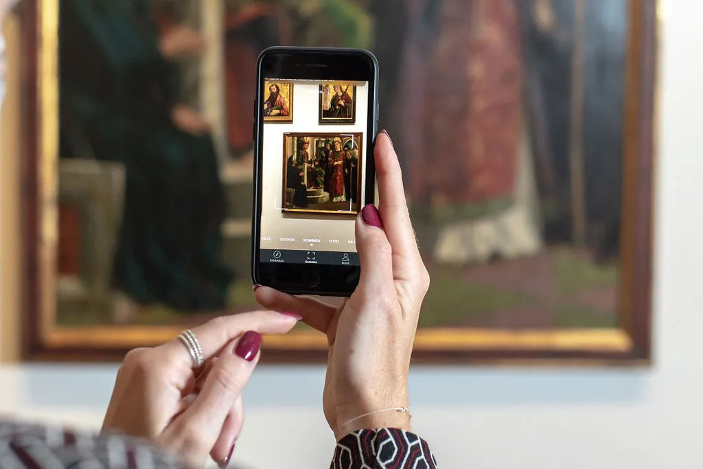 Darstellung der Handyapp Smartify beim Scannen eines Werks in der Ausstellung