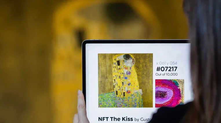 NFT The Kiss